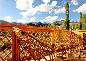 Deluxe Double Room, Non Smoking | Balkoni