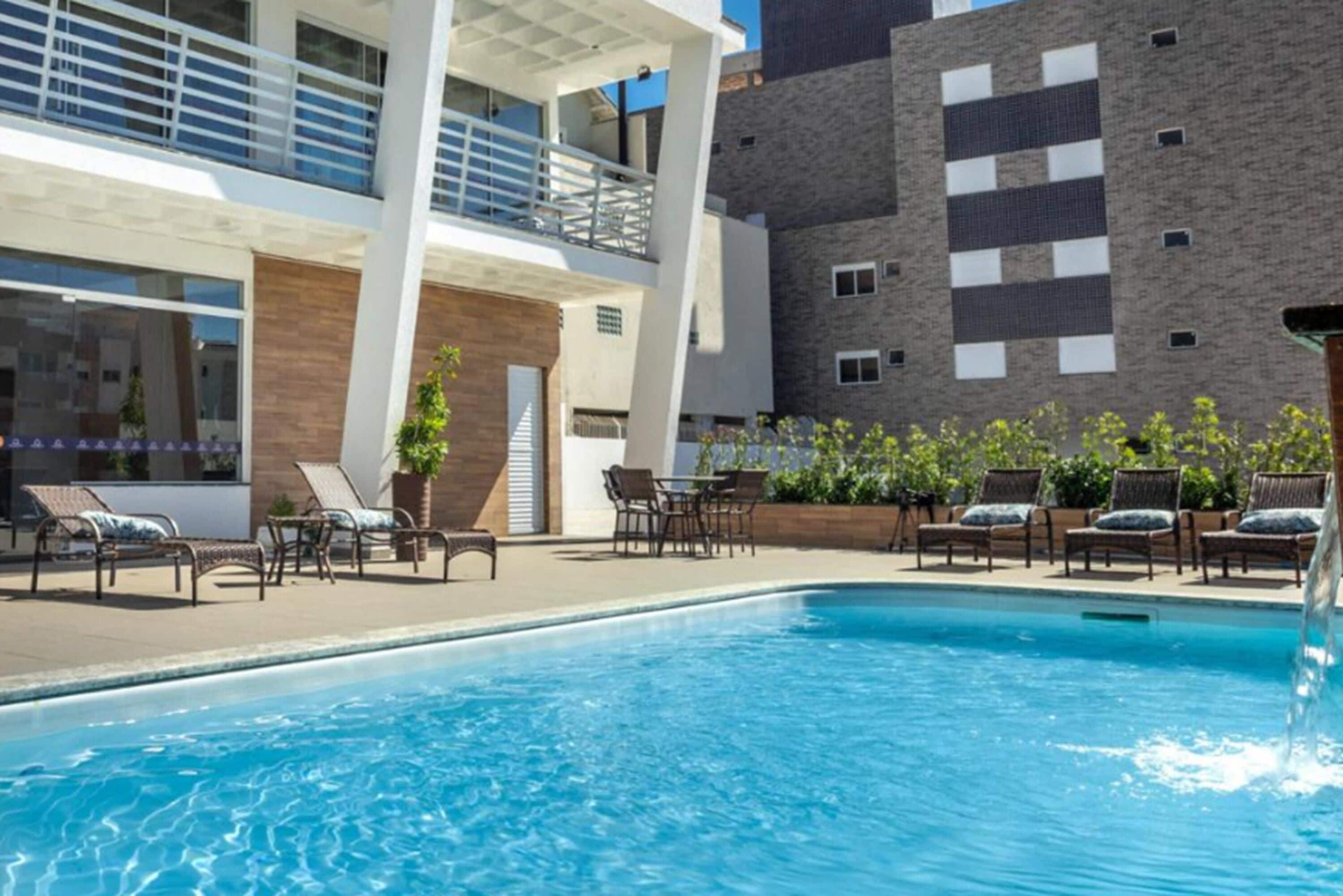 Outdoor pool, sun loungers