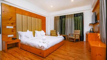 Standard Double Room | Premium bedding, desk, rollaway beds, free WiFi