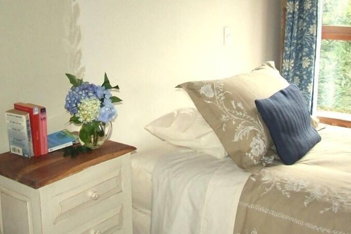 In-room safe, blackout curtains, free cots/infant beds, rollaway beds