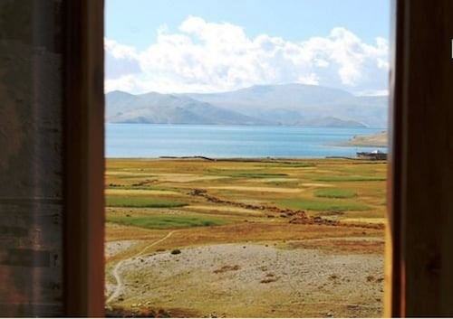 TIH Tsomoriri Hotel Lake View