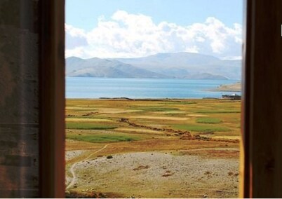 TIH Tsomoriri Hotel Lake View