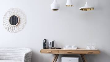 Literie de qualité supérieure, coffres-forts dans les chambres, bureau