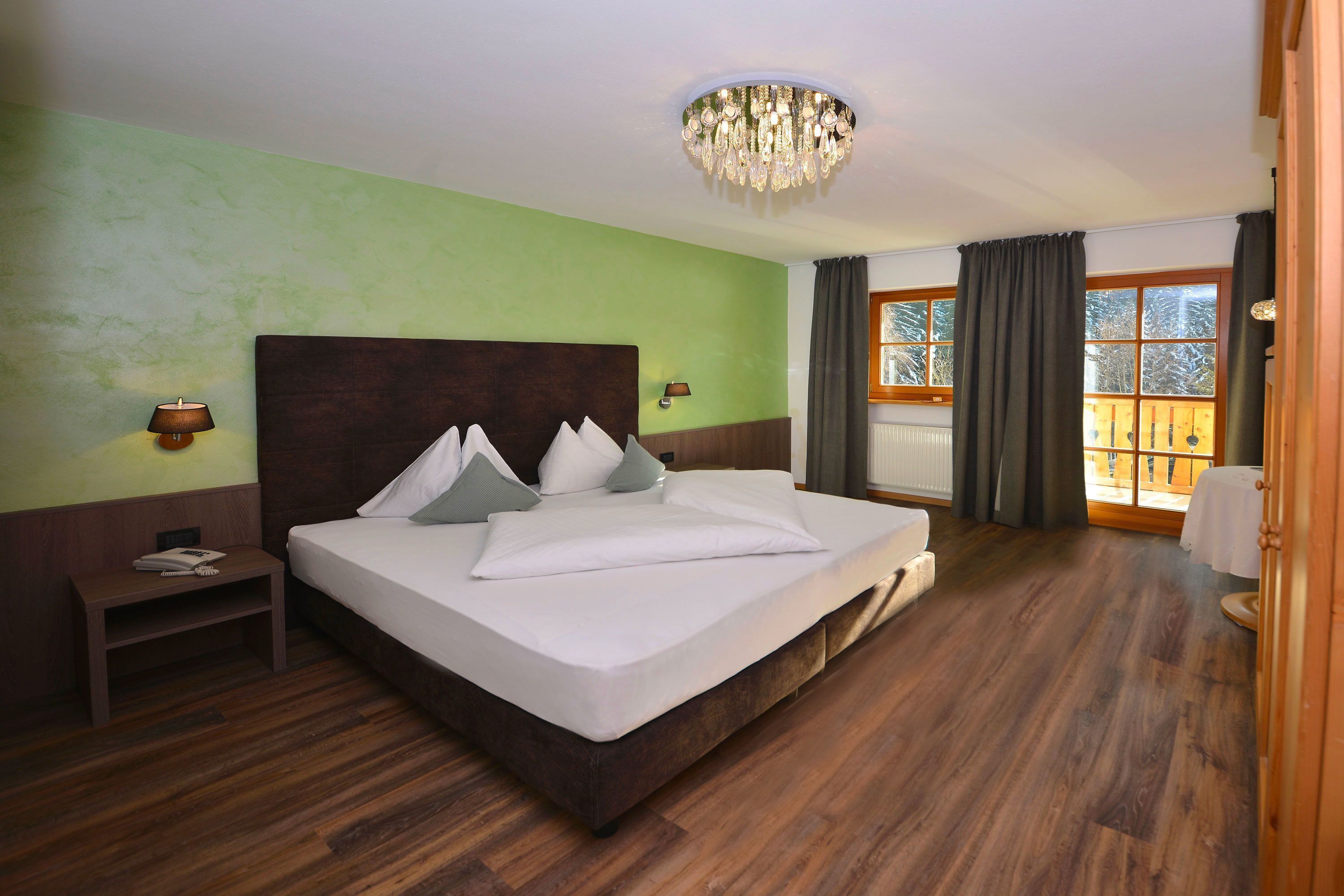 1 bedroom, minibar, in-room safe, desk