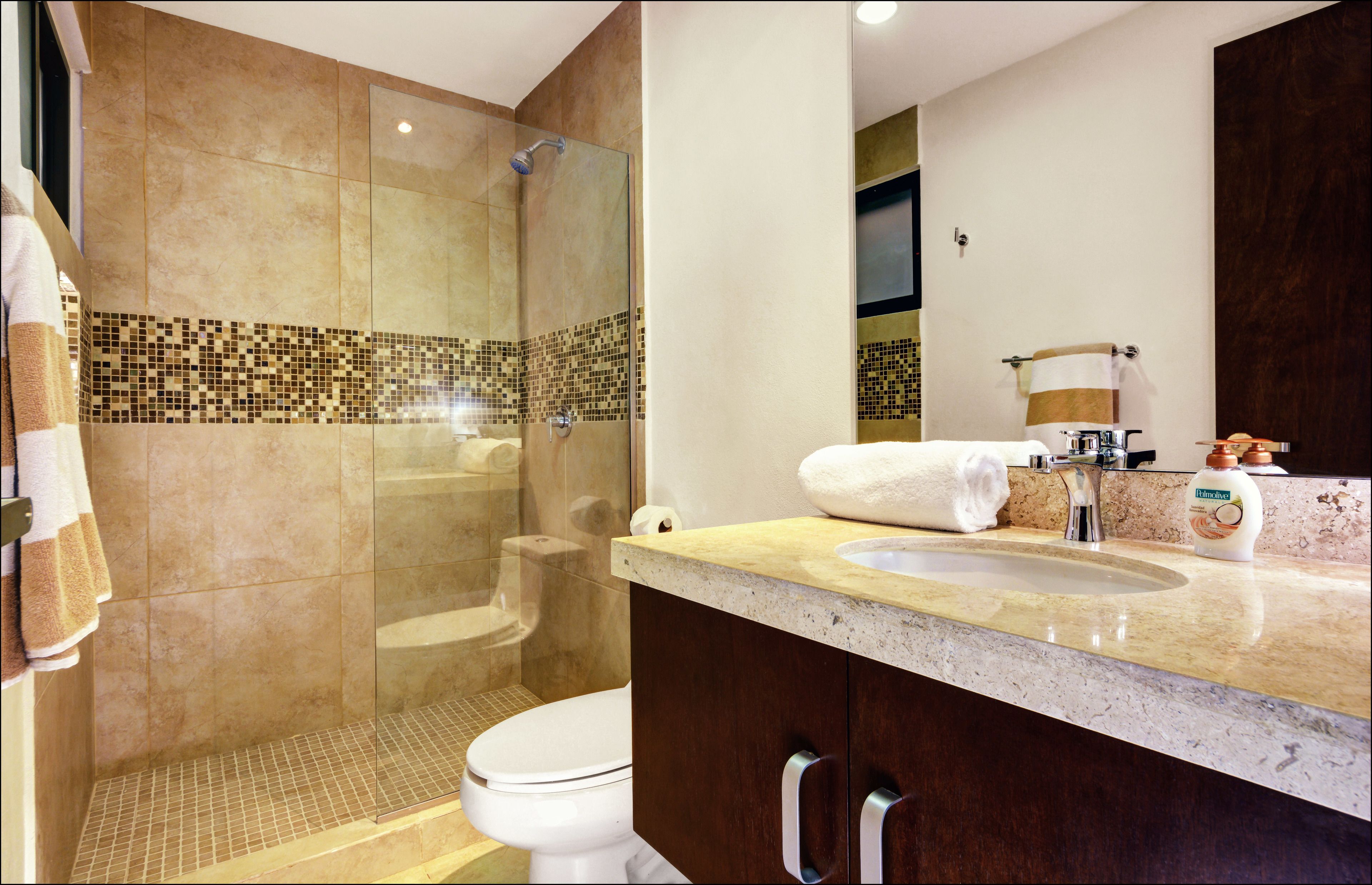 Family Condo, 2 Bedrooms | Bathroom | Shower, free toiletries, towels