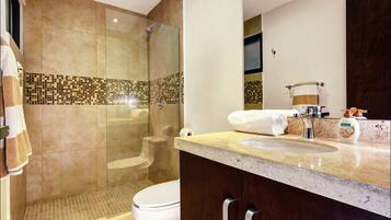 Family Condo, 2 Bedrooms | Bathroom | Shower, free toiletries, towels