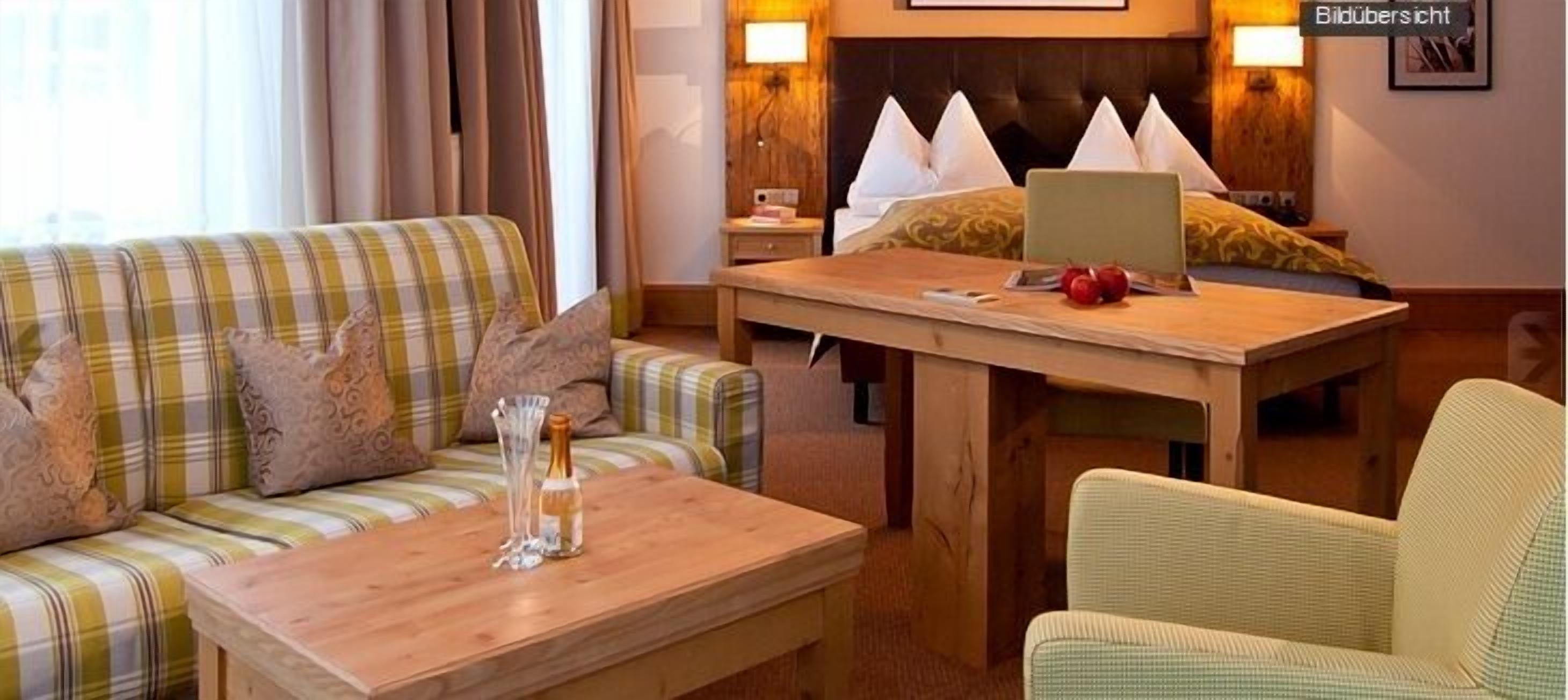 in-room safe, free wifi