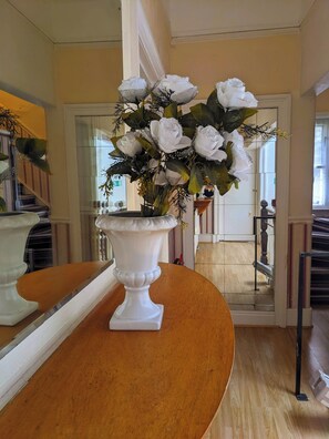 家庭三人房 | 前台