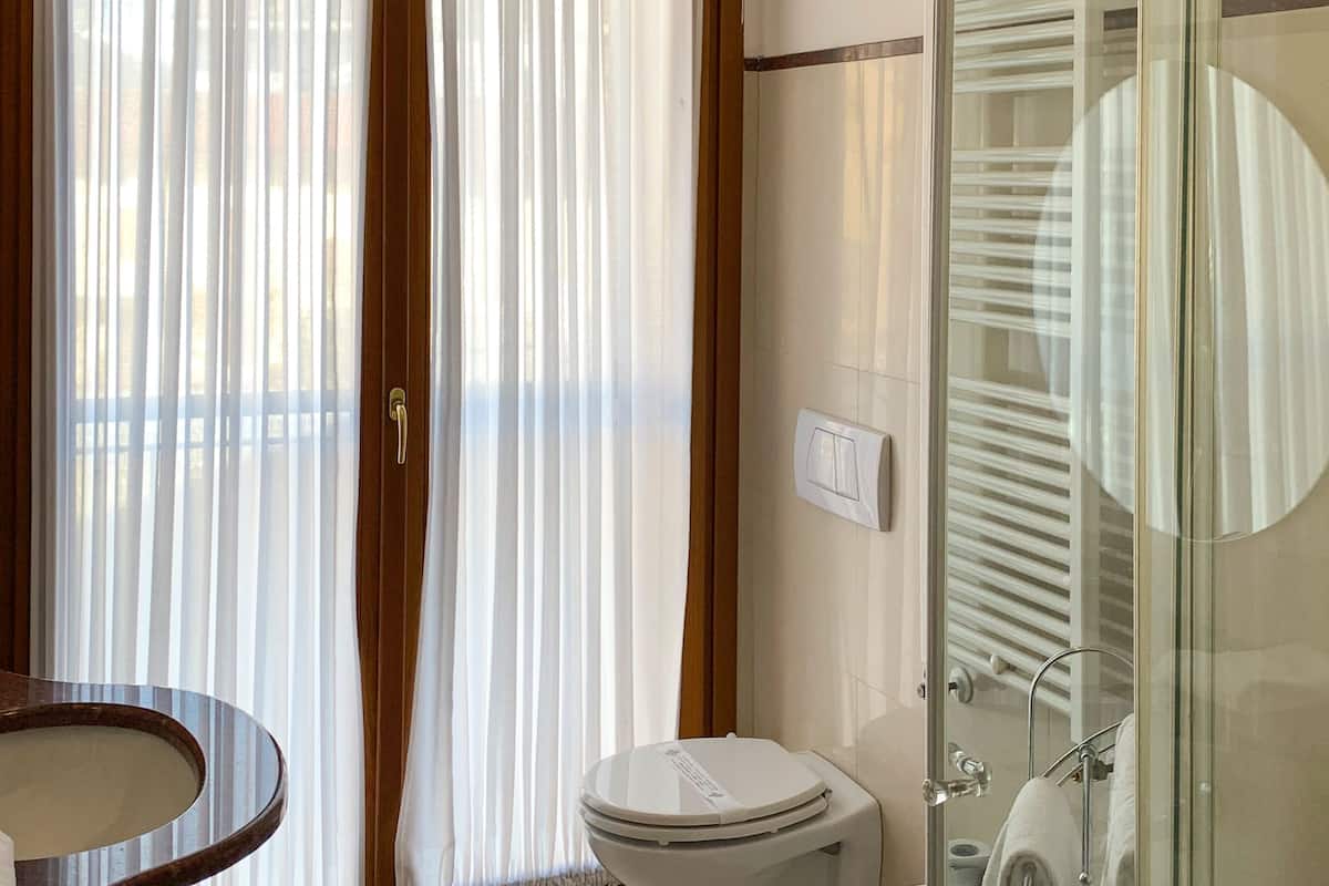 free toiletries, hair dryer, bidet, towels