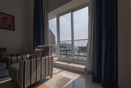 Duplex exclusivo, 1 quarto | Roupas de cama premium, cofres nos quartos, individualmente mobiliados