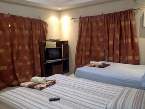 Rollaway beds, free WiFi