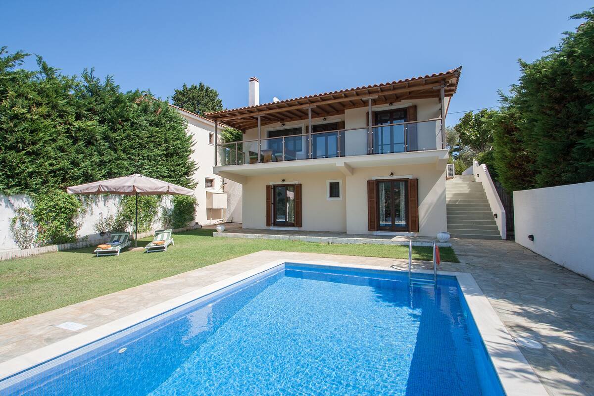 Grand Villa, 2 Bedrooms, Private Pool, Garden Area | Private pool