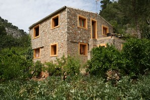 Exterior - Can Bernat Casetes (Selva)