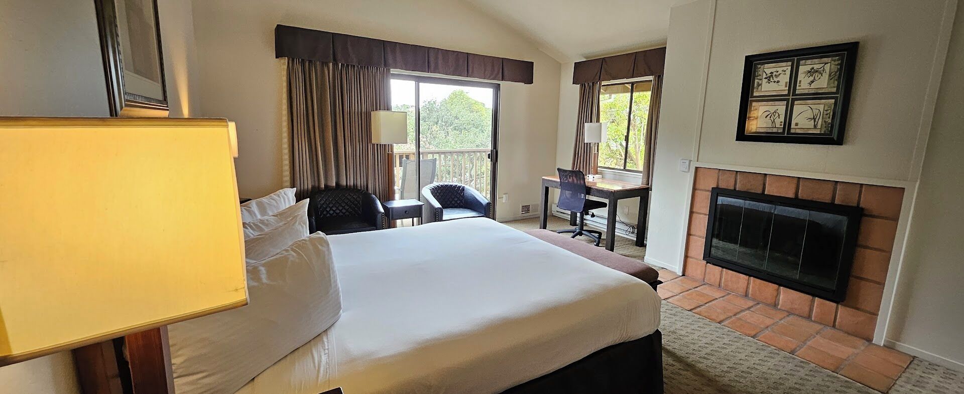 スーペリア ルーム キングベッド 1 台 | セーフティボックス (室内)、アイロン / アイロン台、ベビーベッド、可動式ベッド