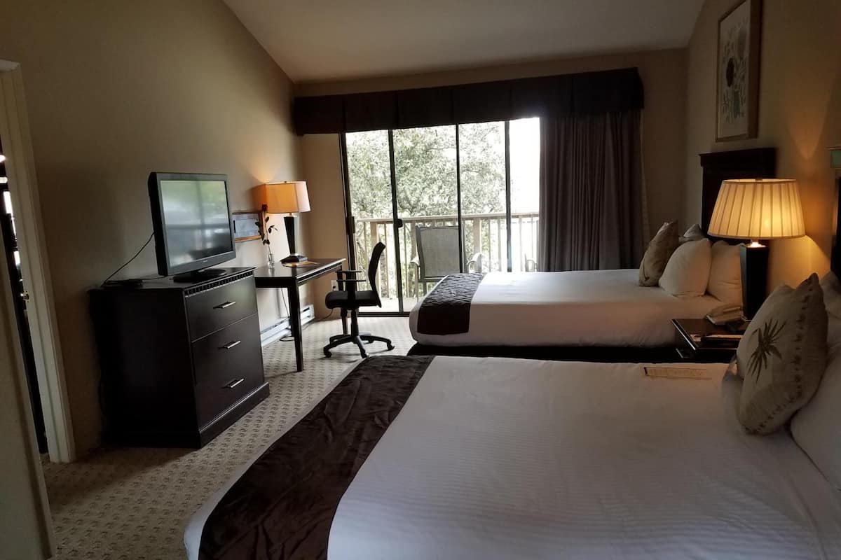 in-room safe, iron/ironing board, cots/infant beds, rollaway beds