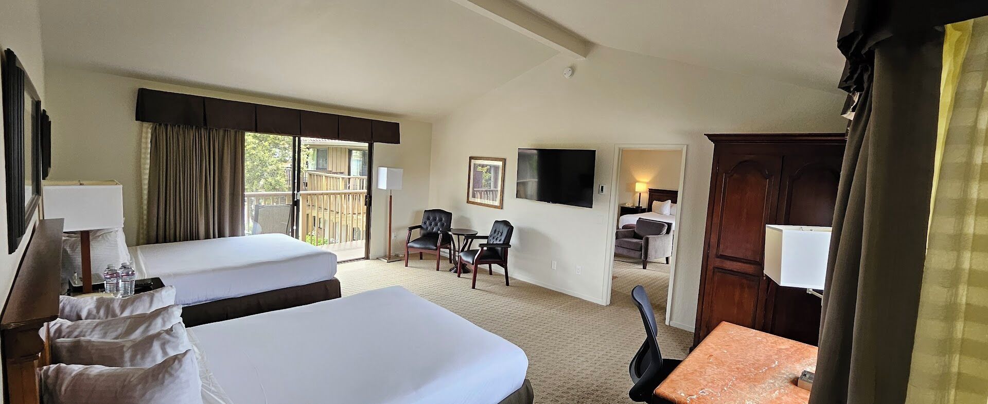 in-room safe, iron/ironing board, cots/infant beds, rollaway beds