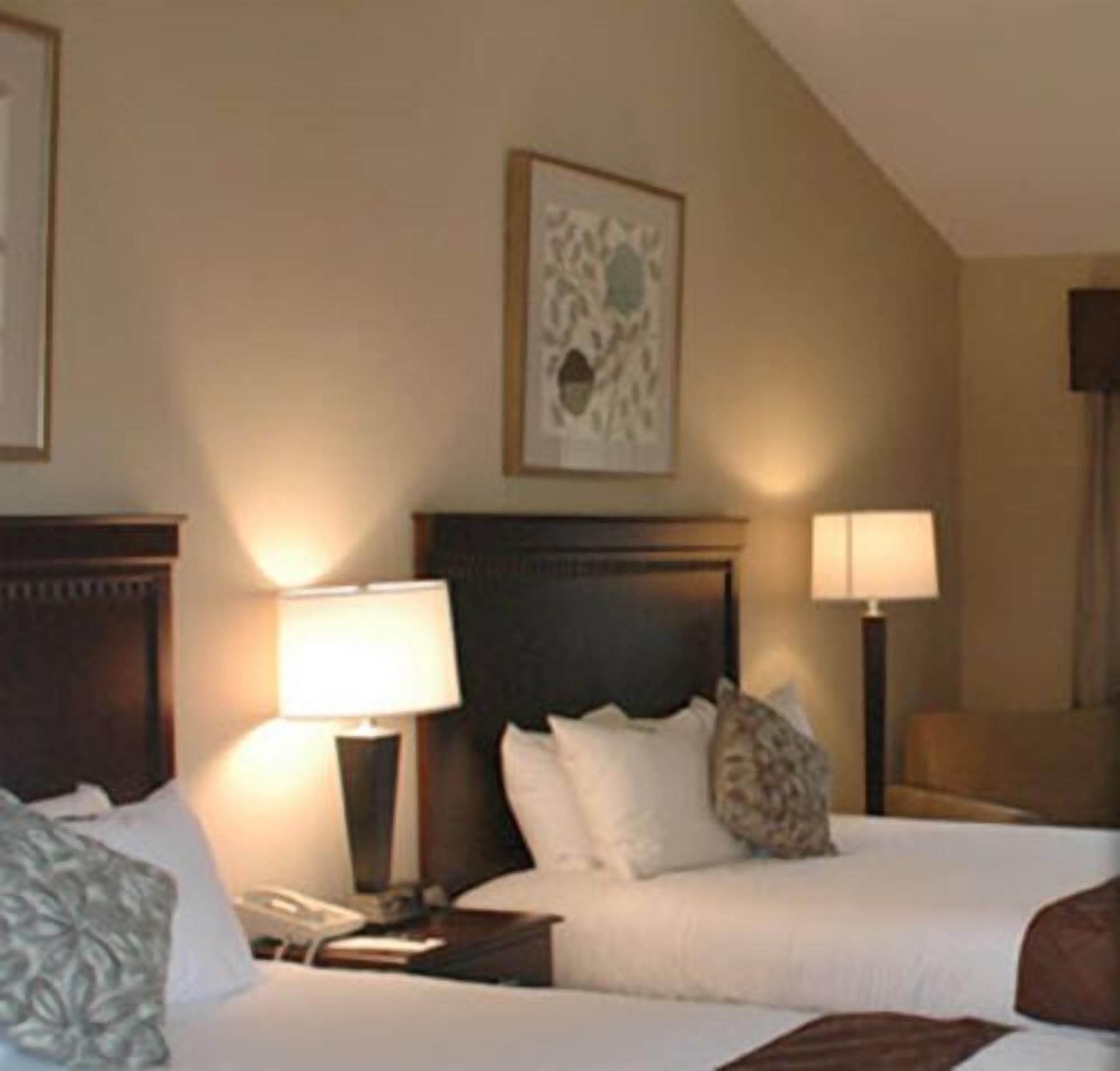 in-room safe, iron/ironing board, cots/infant beds, rollaway beds