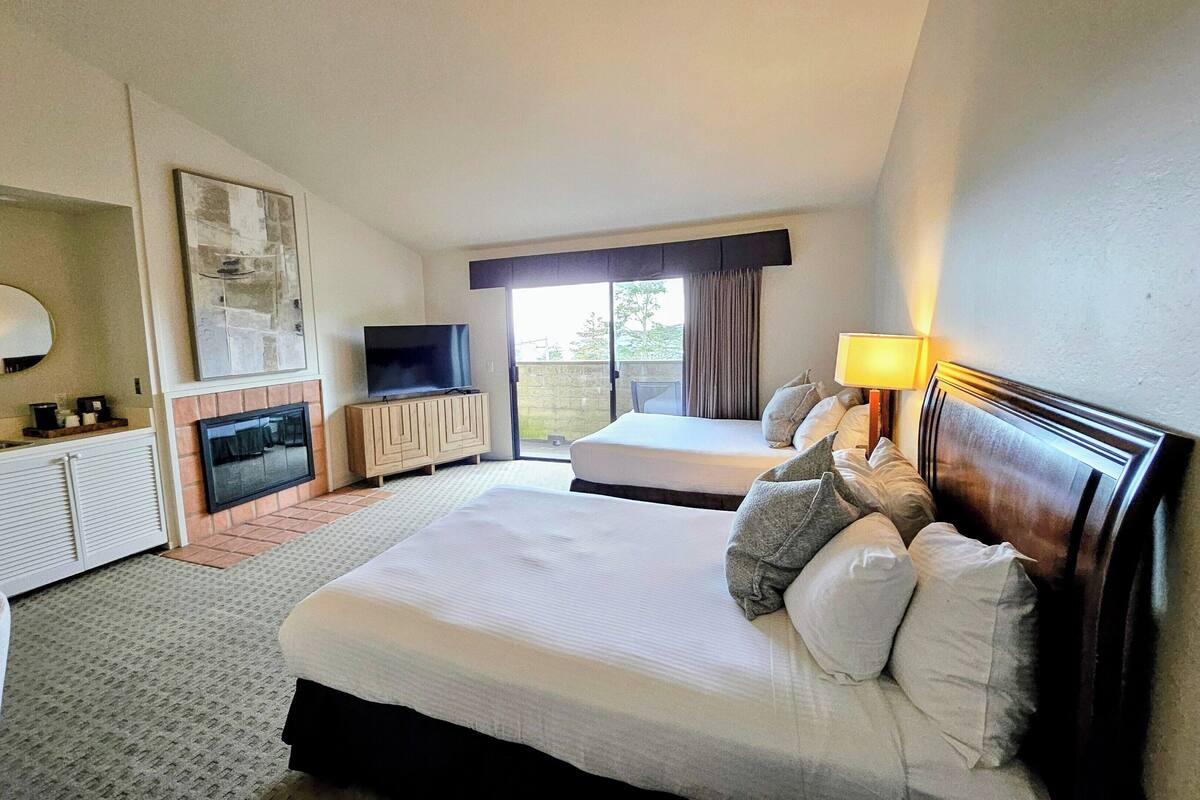 Kamar Deluks | Brankas, setrika/meja setrika, Wi-Fi gratis, dan seprai linen