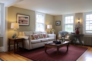 27-inch flat-screen TV with digital channels