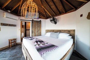 Premier Overwater Bungalow - Thatch Caye, a Muy'Ono Resort (Thatch Caye)