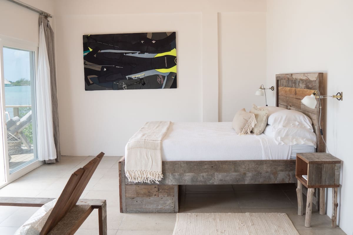 Penthouse Oceanfront Cabana | Una cassaforte in camera, insonorizzazione, Wi-Fi gratuito, lenzuola