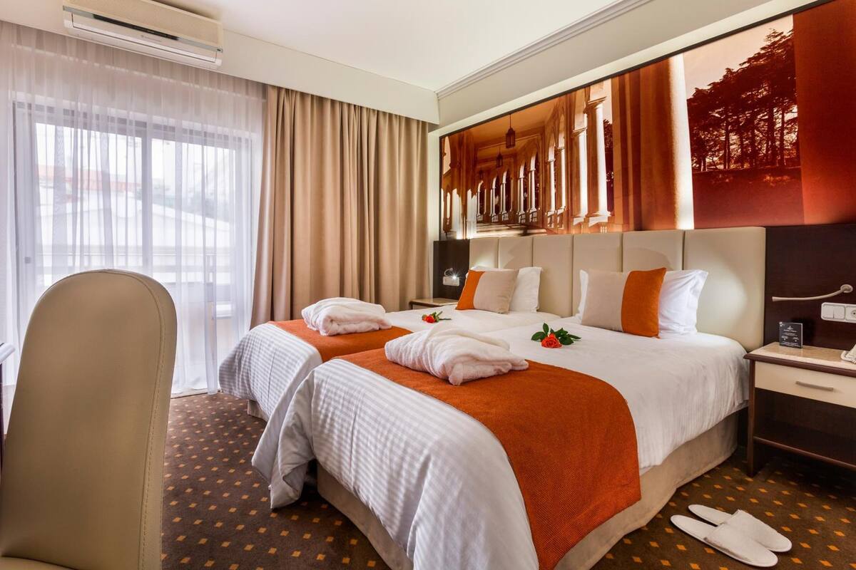 in-room safe, desk, blackout curtains, soundproofing