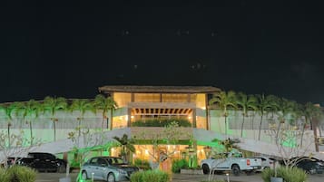 住宿正面