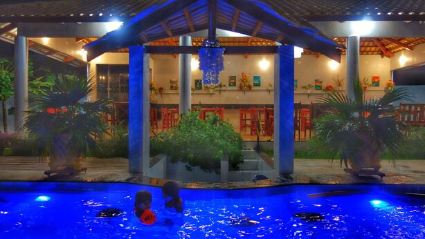 Ảnh chưa phân loại, 1 trong số 73 ảnh, nút