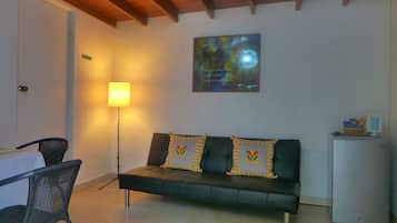 Family Suite, 2 Bedrooms | Minibar, in-room safe, desk, iron/ironing board