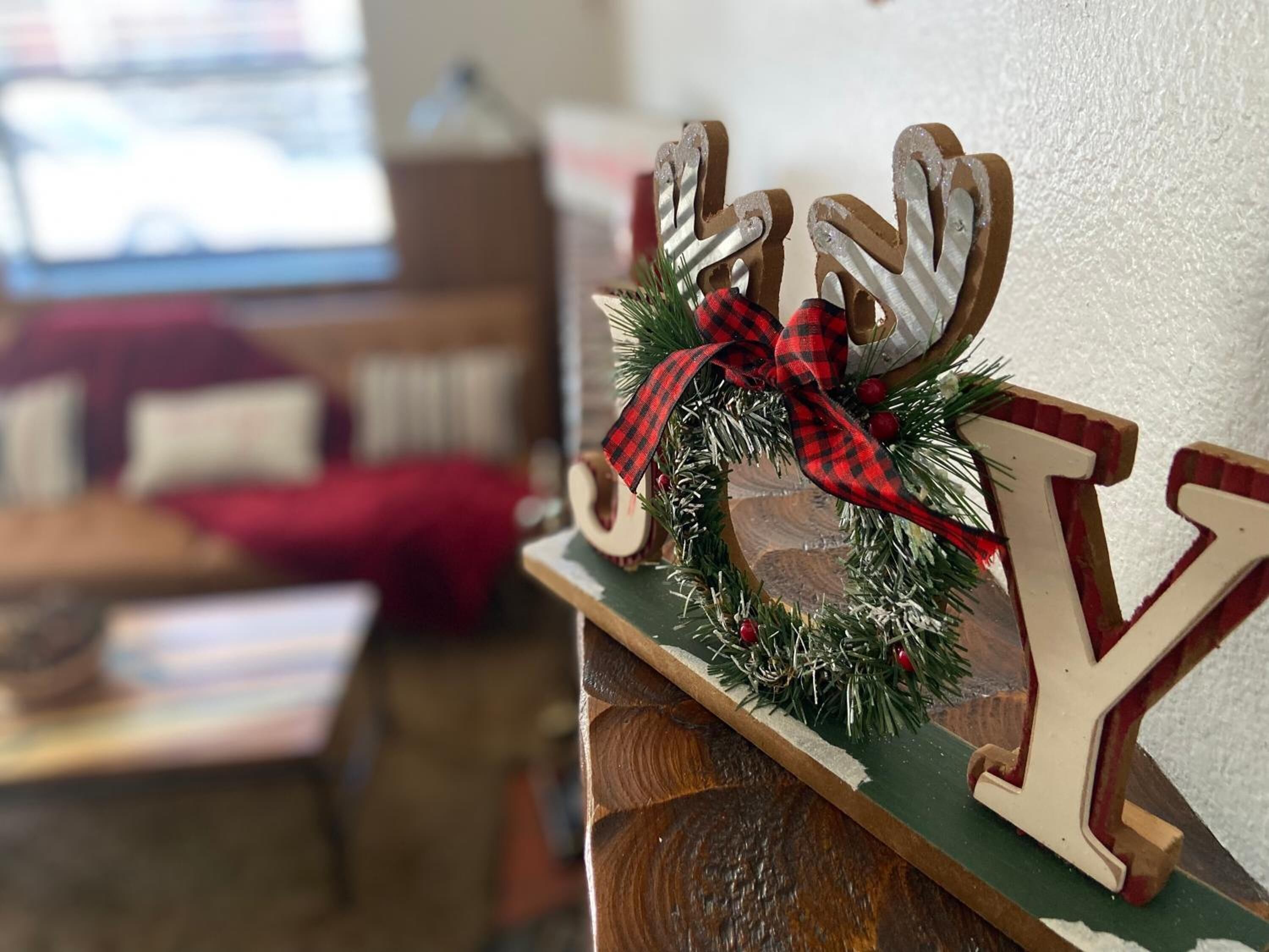 classic cabin, 2 bedrooms | living area | 32-inch lcd tv with cable channels, tv, streaming services