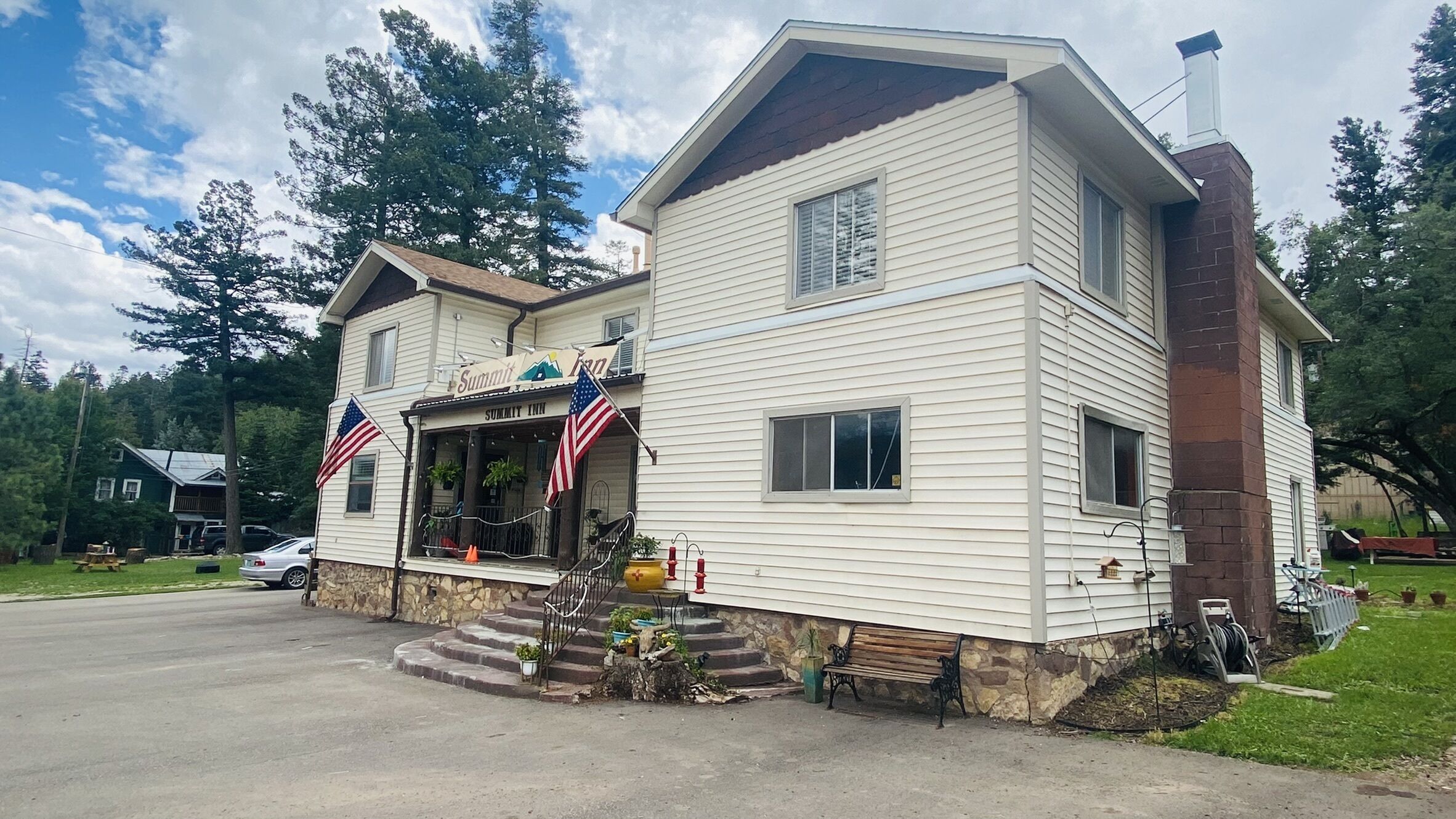 Fachada da propriedade