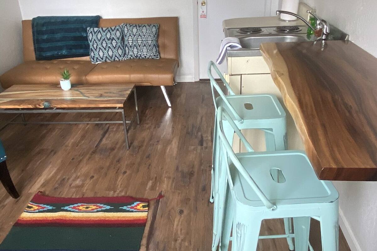 family suite | living room | 32-inch lcd tv with cable channels, tv, streaming services