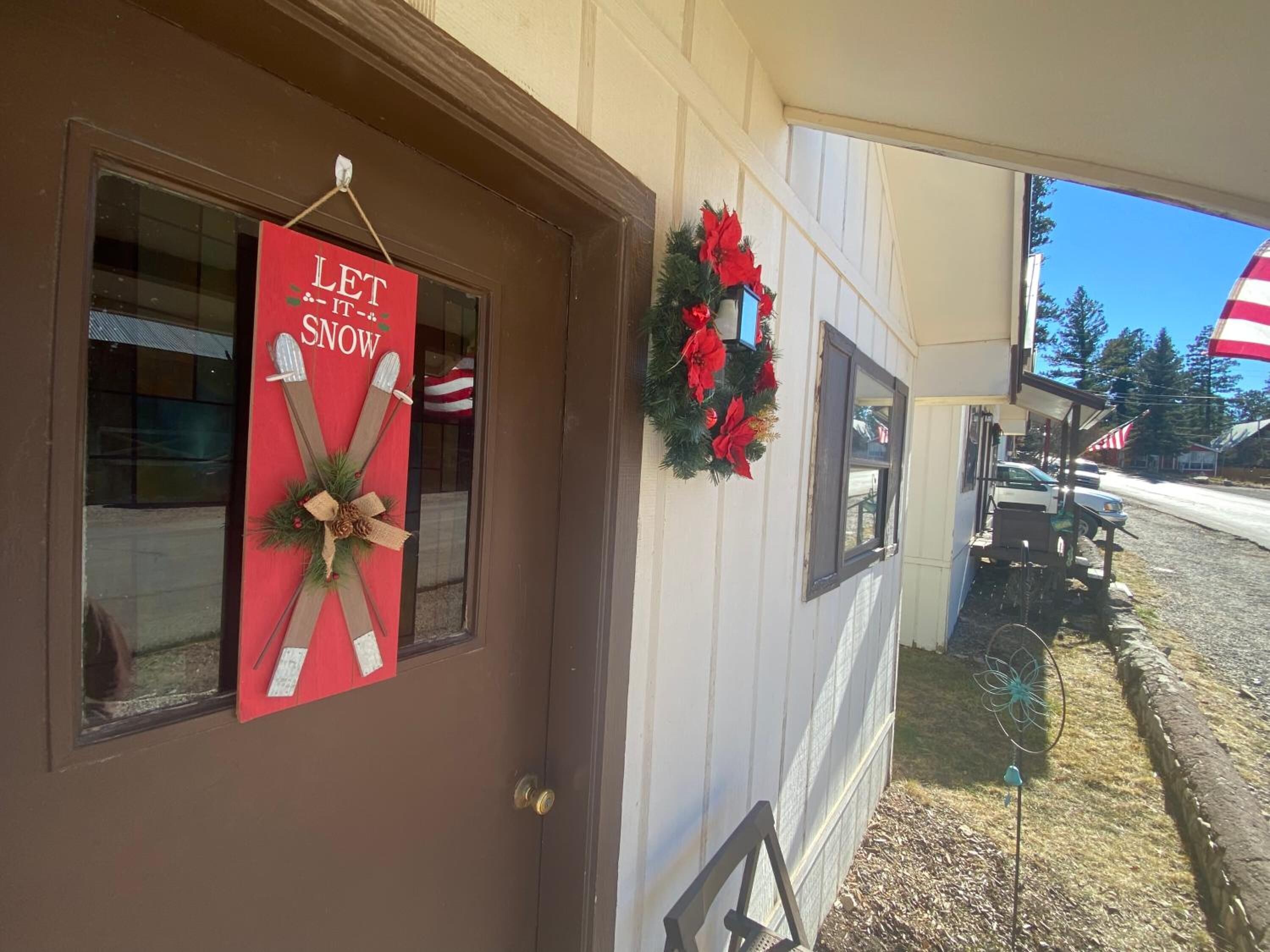 classic cabin, 2 bedrooms | terrace/patio