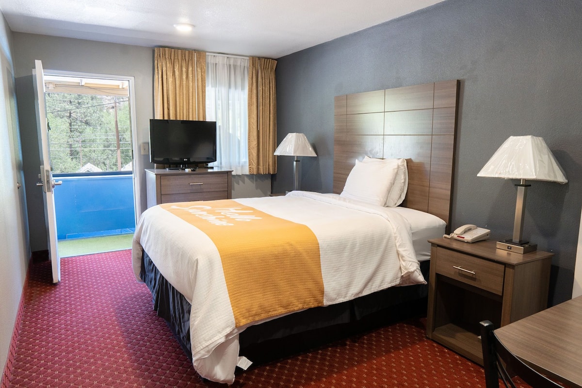 Classic Room, 1 Queen Bed | Egyptian cotton sheets, premium bedding, free WiFi, bed sheets