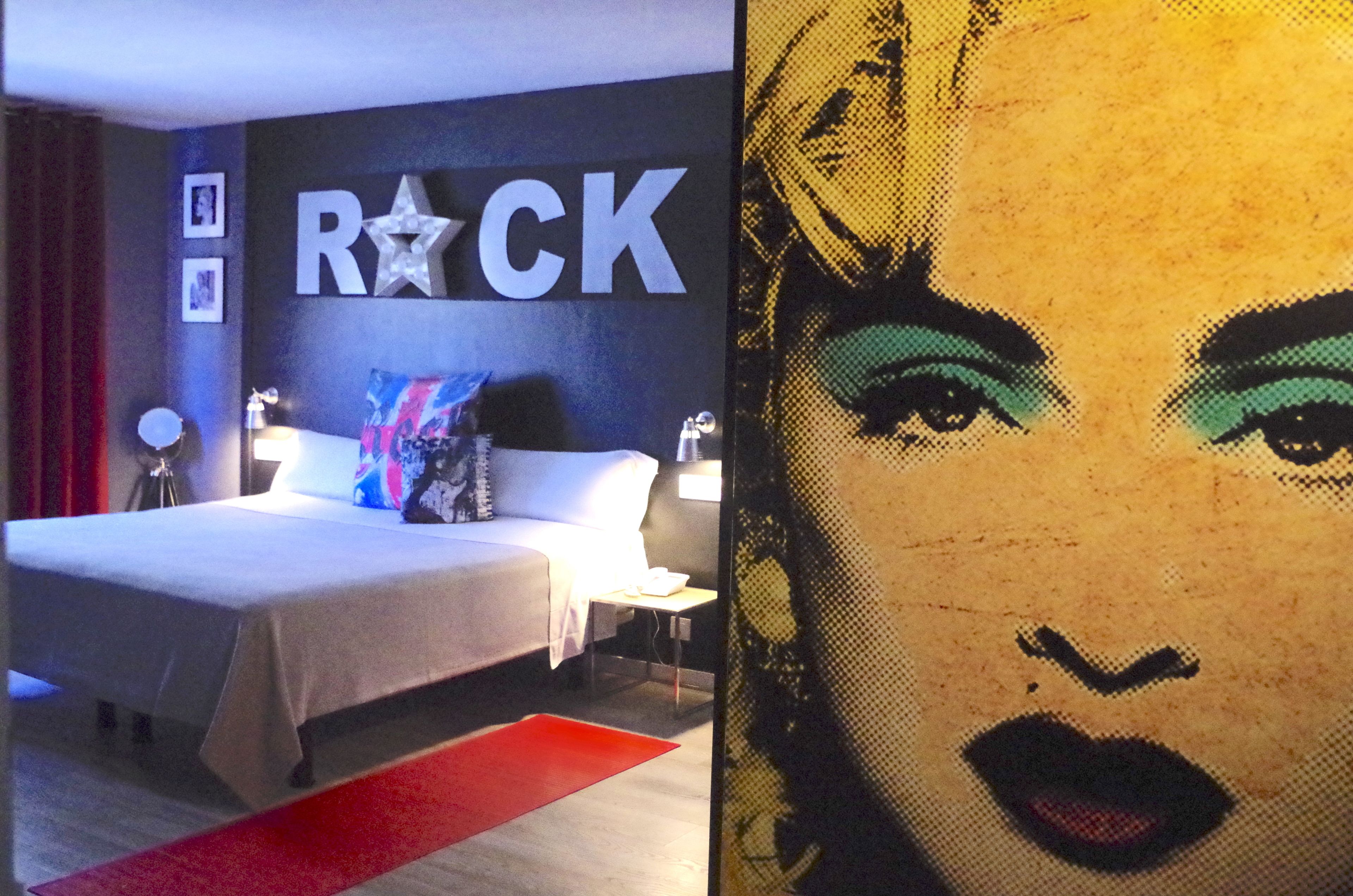 double room (with private parking) | 1 bedroom, premium bedding, down duvets, individually decorated