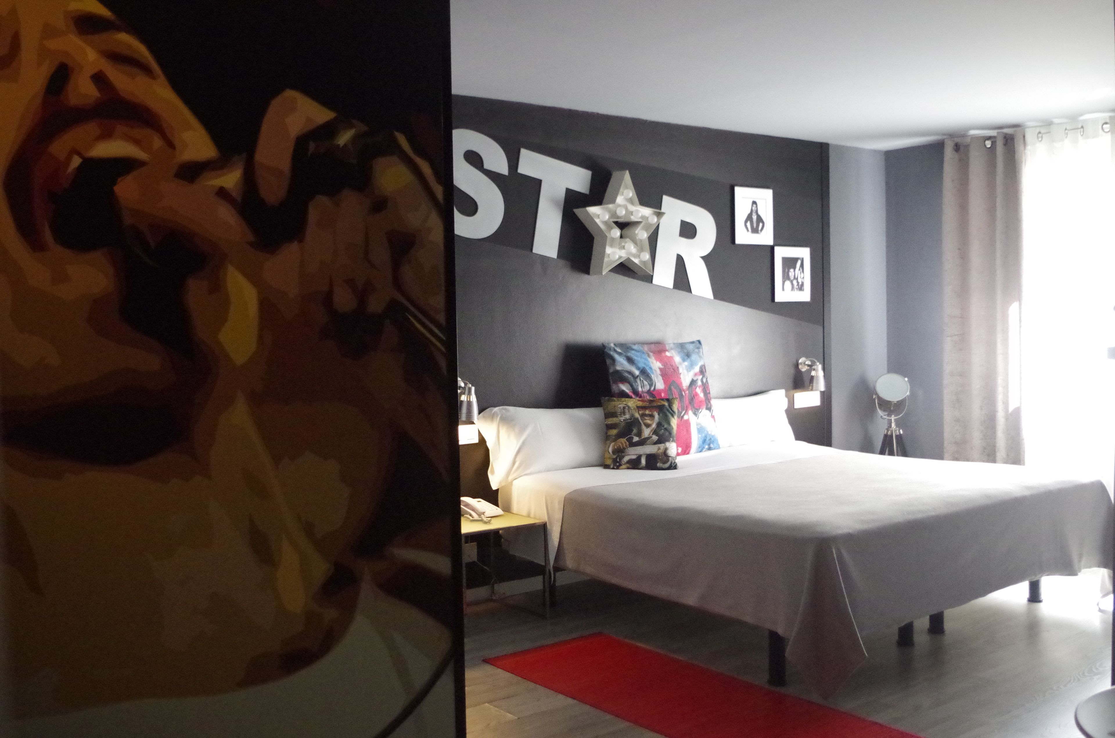 Foto - Hotel Rock Star
