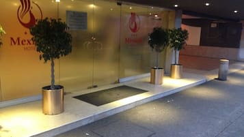 Entrée de l’hébergement