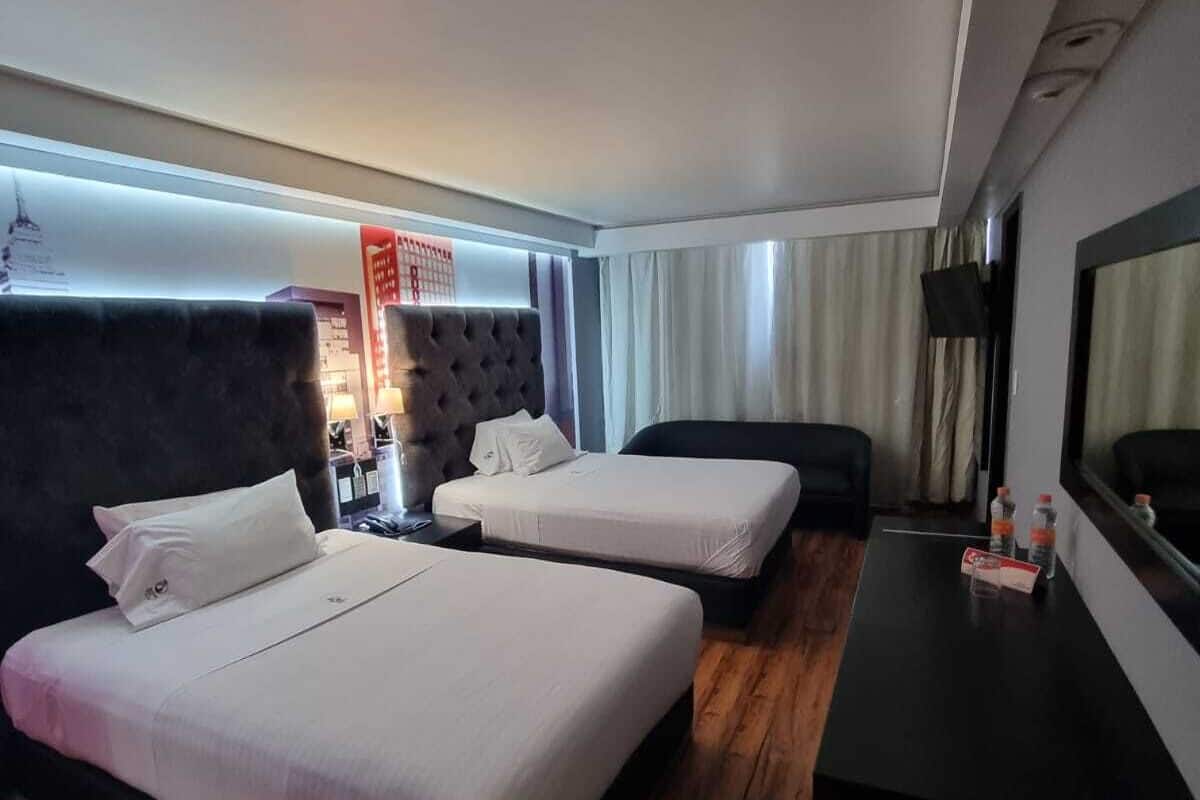 Standard Double Room | Desk, soundproofing, WiFi (free), bed sheets