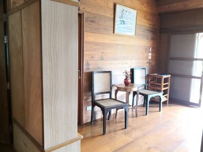 House, 2 Bedrooms | Desk, free WiFi, bed sheets - GongKaew HuenKum Hotel (Chiang Mai)