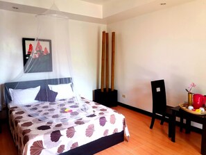 1 bedroom, minibar, in-room safe, desk