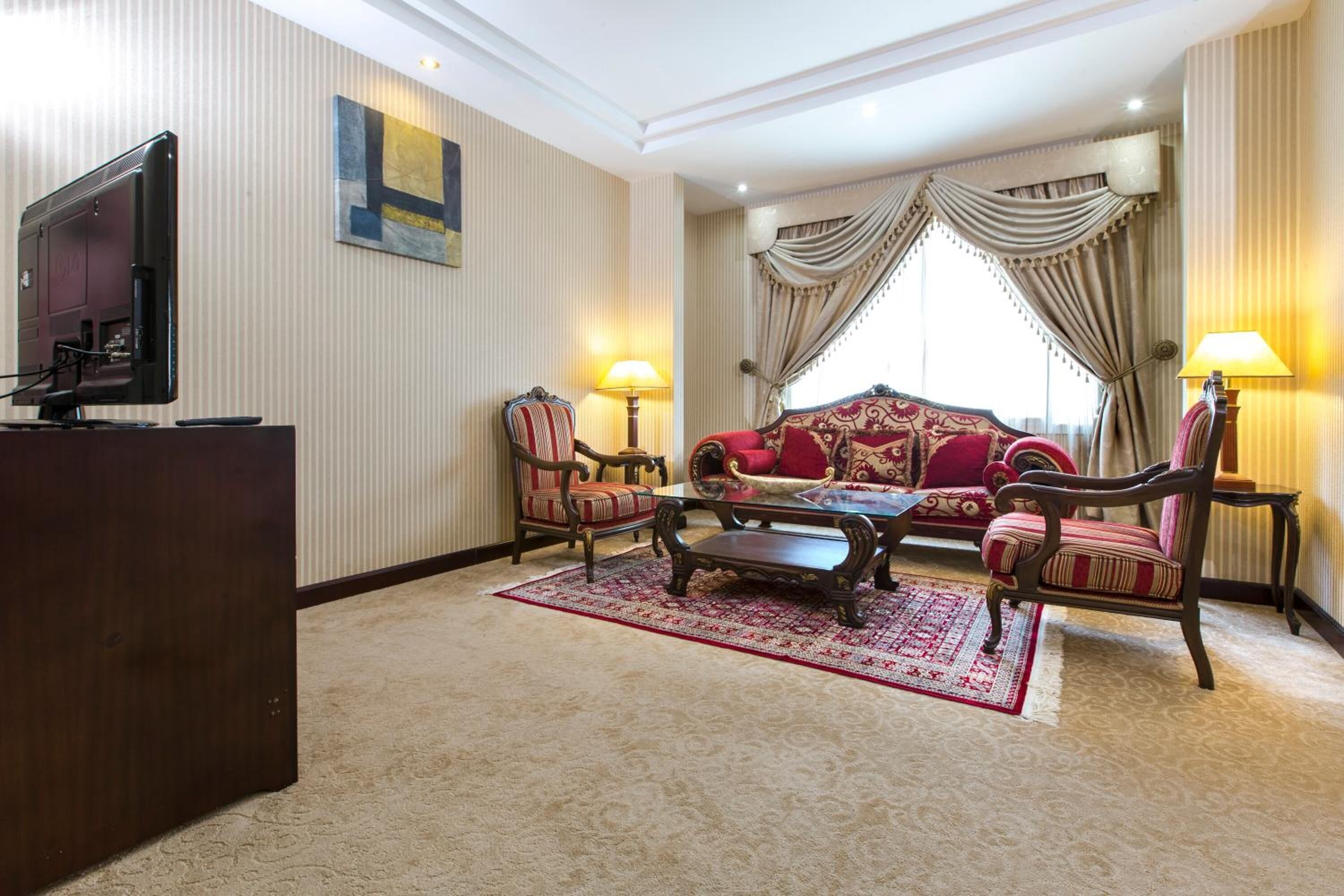 Photo - Tourist Hotel