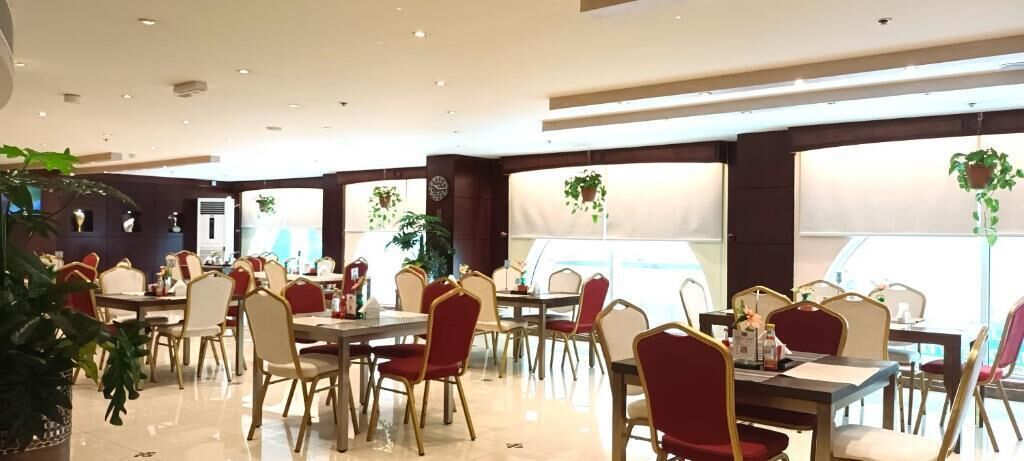 Photo - Tourist Hotel