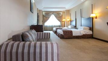 1 bedroom, minibar, in-room safe, desk