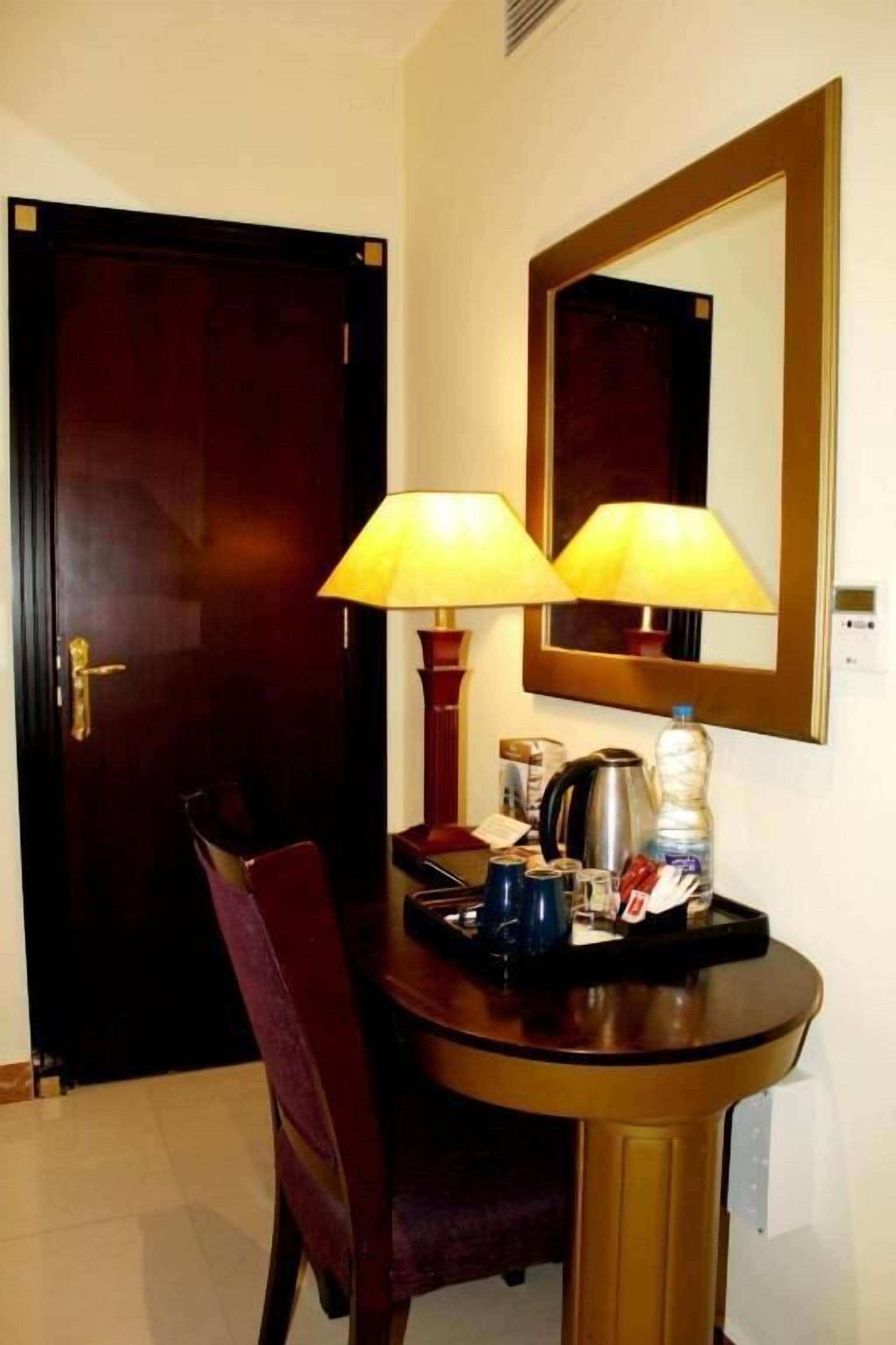 Photo - Tourist Hotel