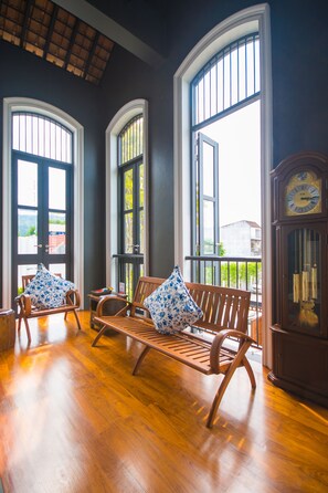 บริเวณนั่งเล่นที่ล็อบบี้