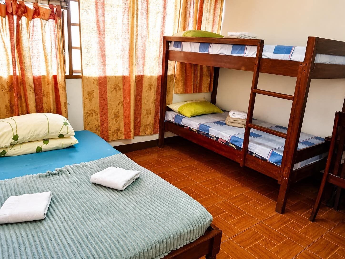 Chambre quadruple familiale | Accès au Wi-Fi (inclus)