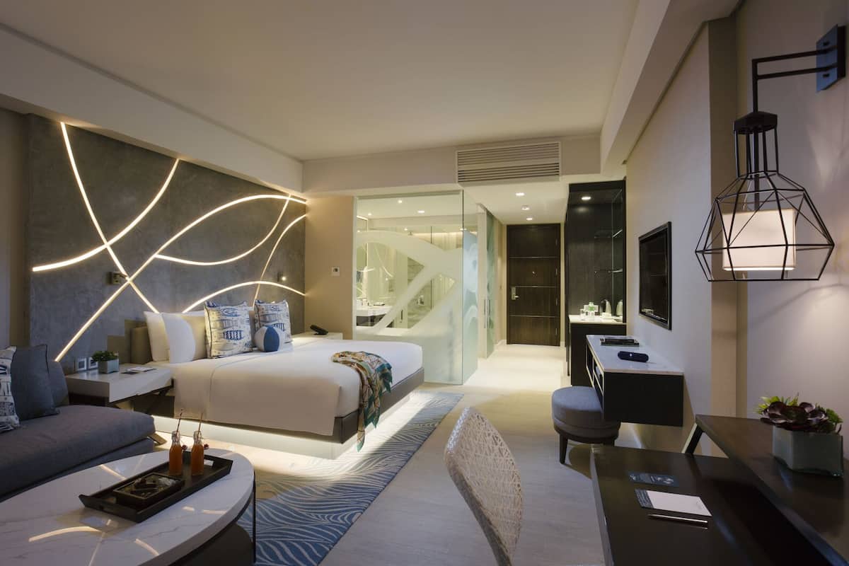In-room safe, blackout drapes, WiFi (free), bed sheets