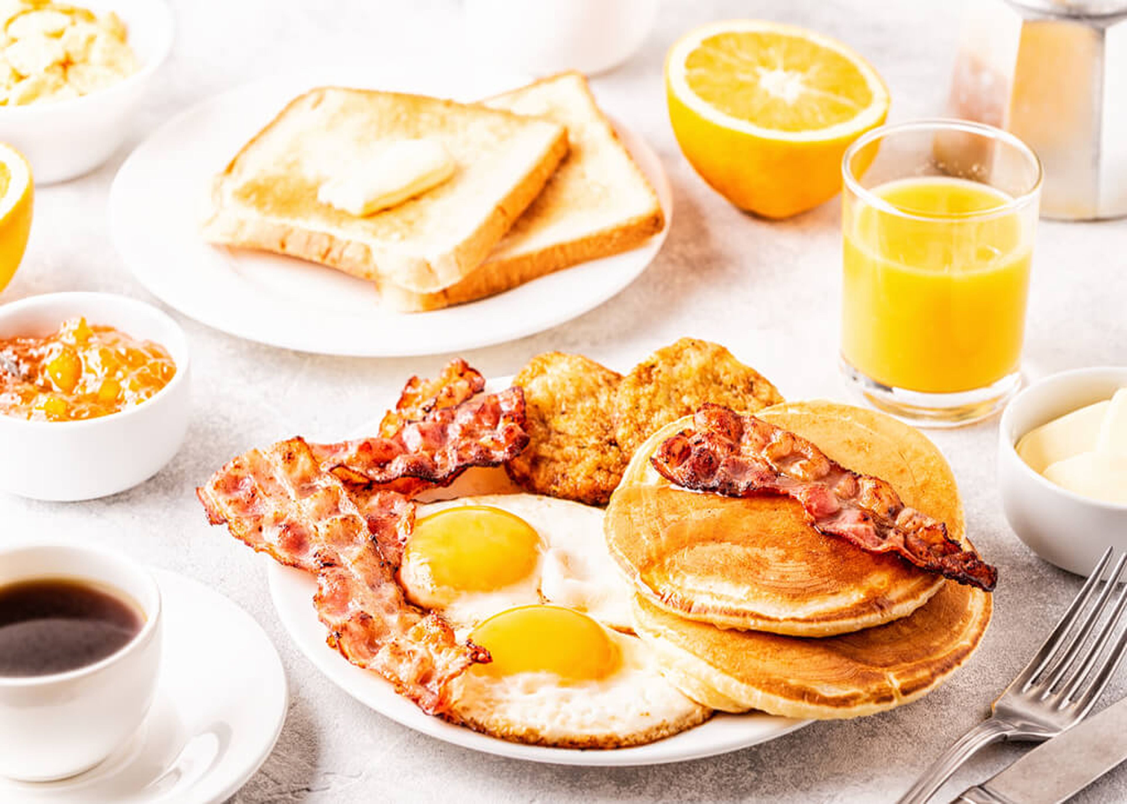 daily continental breakfast (usd 5 per person)