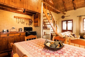 Strandloper | In-room dining