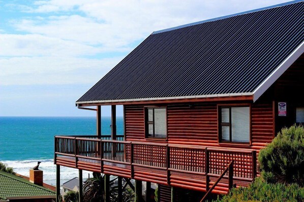 Boggomsrus | View from room - Sandpiper Guest Cottages (Boggoms Bay)